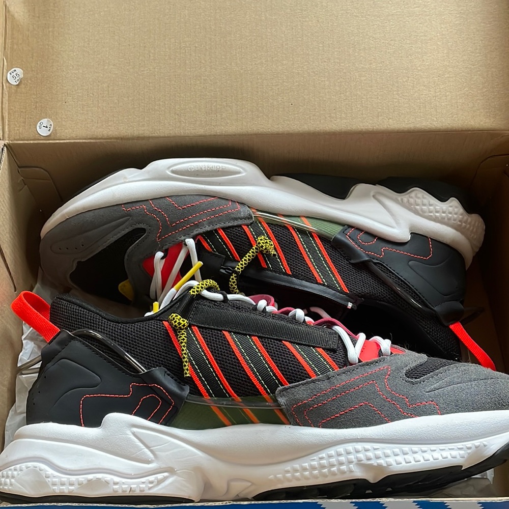 adidas Ozweego ZIP